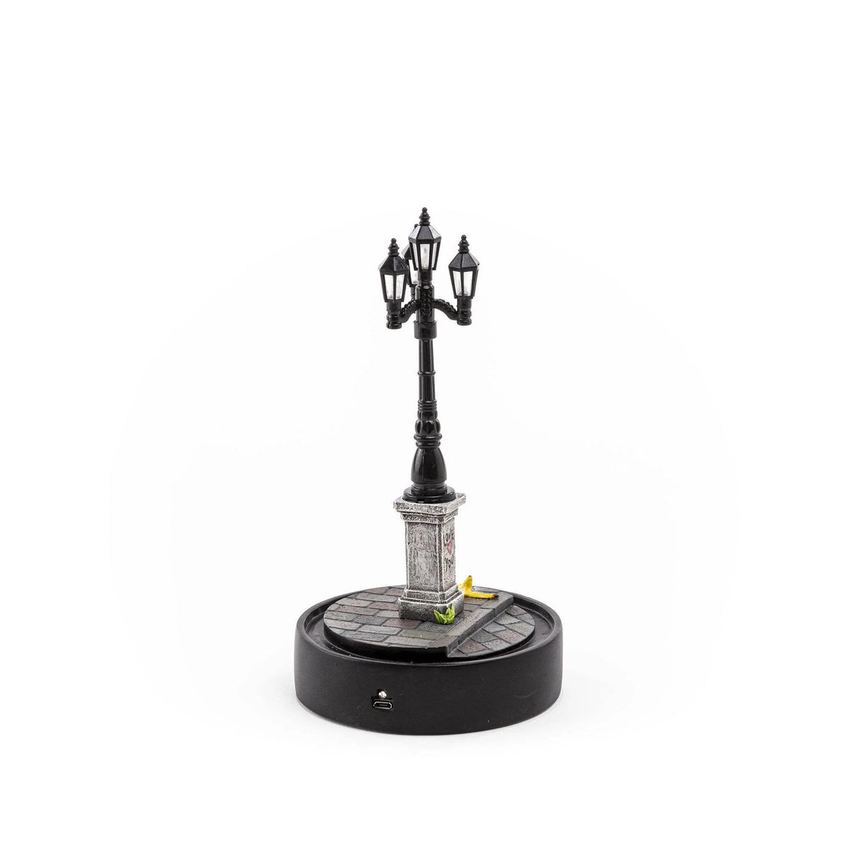 Night Lantern — Decorative LED Lamp Under a Glass Dome (Streetlight)